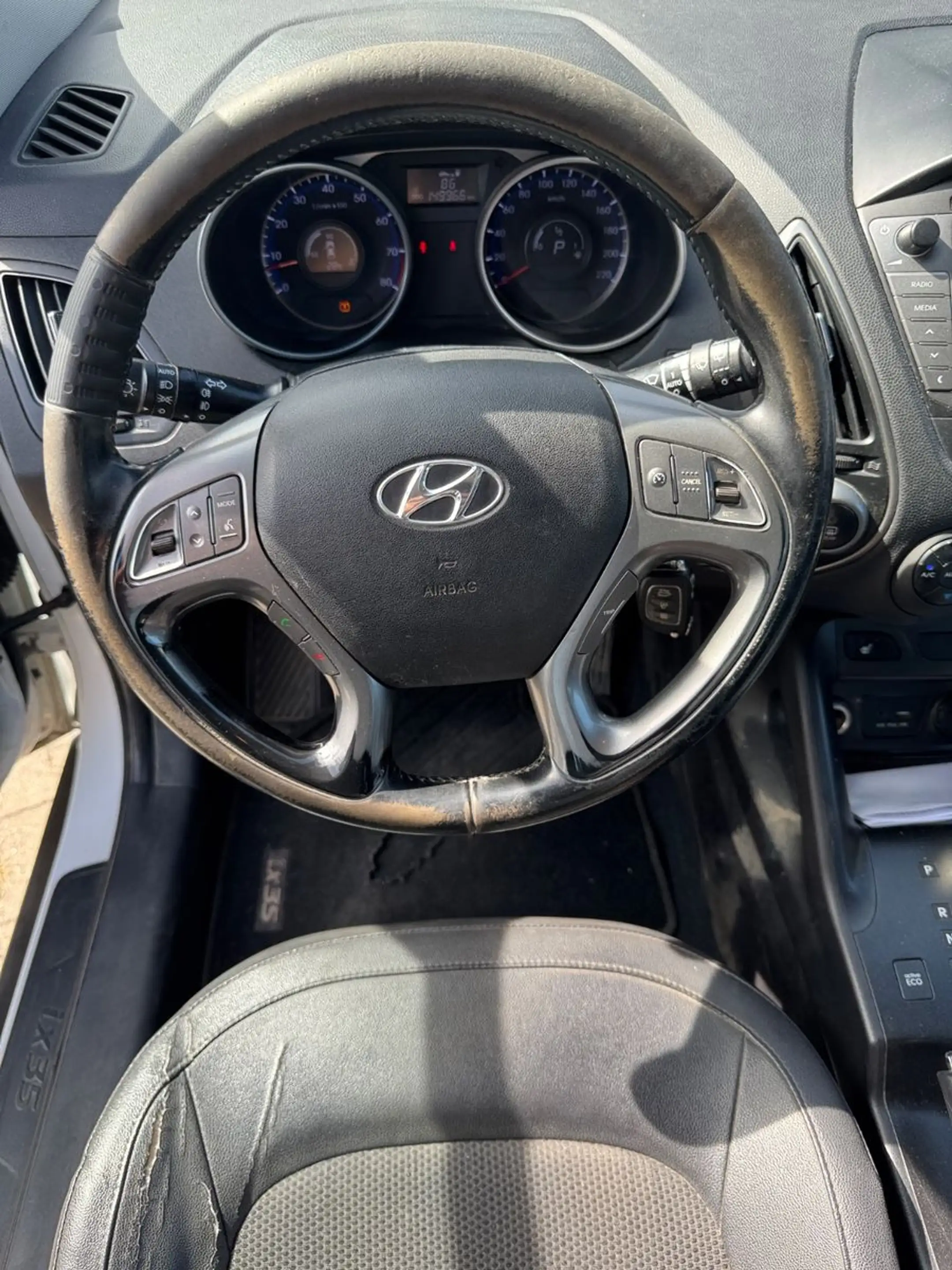 Hyundai iX35 Trend 2WD Navi,Cam,Ahk,Tempomat8xAlu — photo 7
