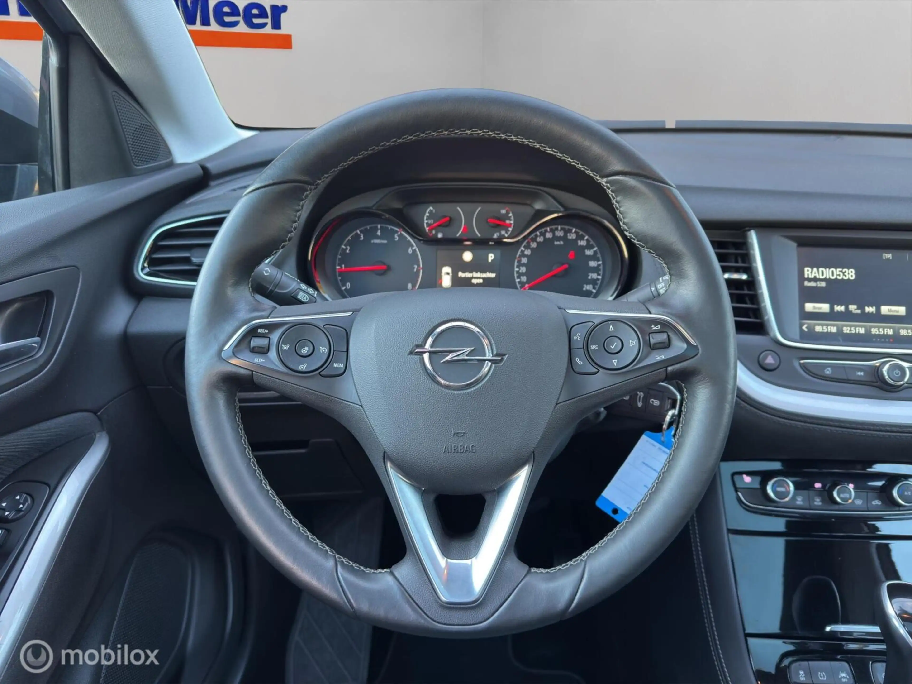 Opel Grandland X 1.2 Turbo Edition — photo 7
