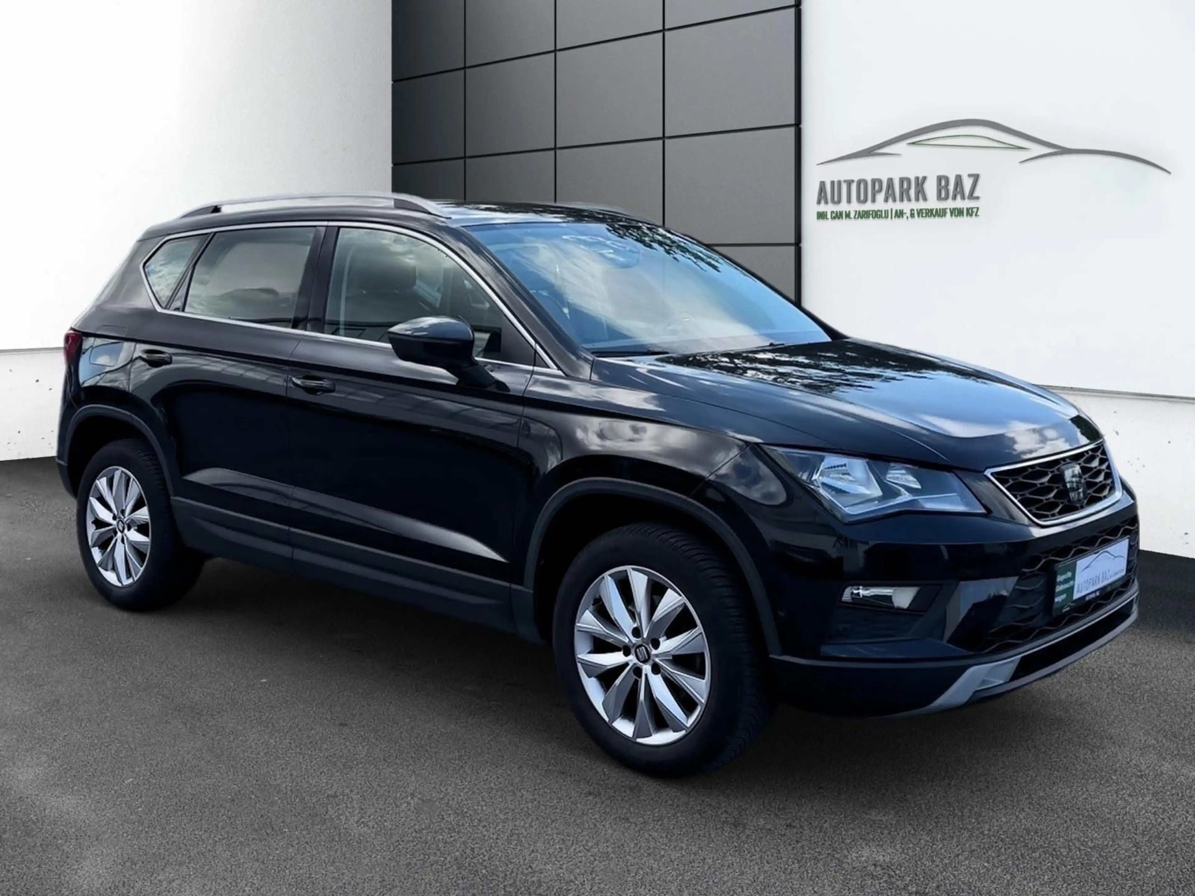 SEAT Ateca Style AUTOMATIK *1.VB*KLIM*SH*NAVI*ALU*PDC — photo 2