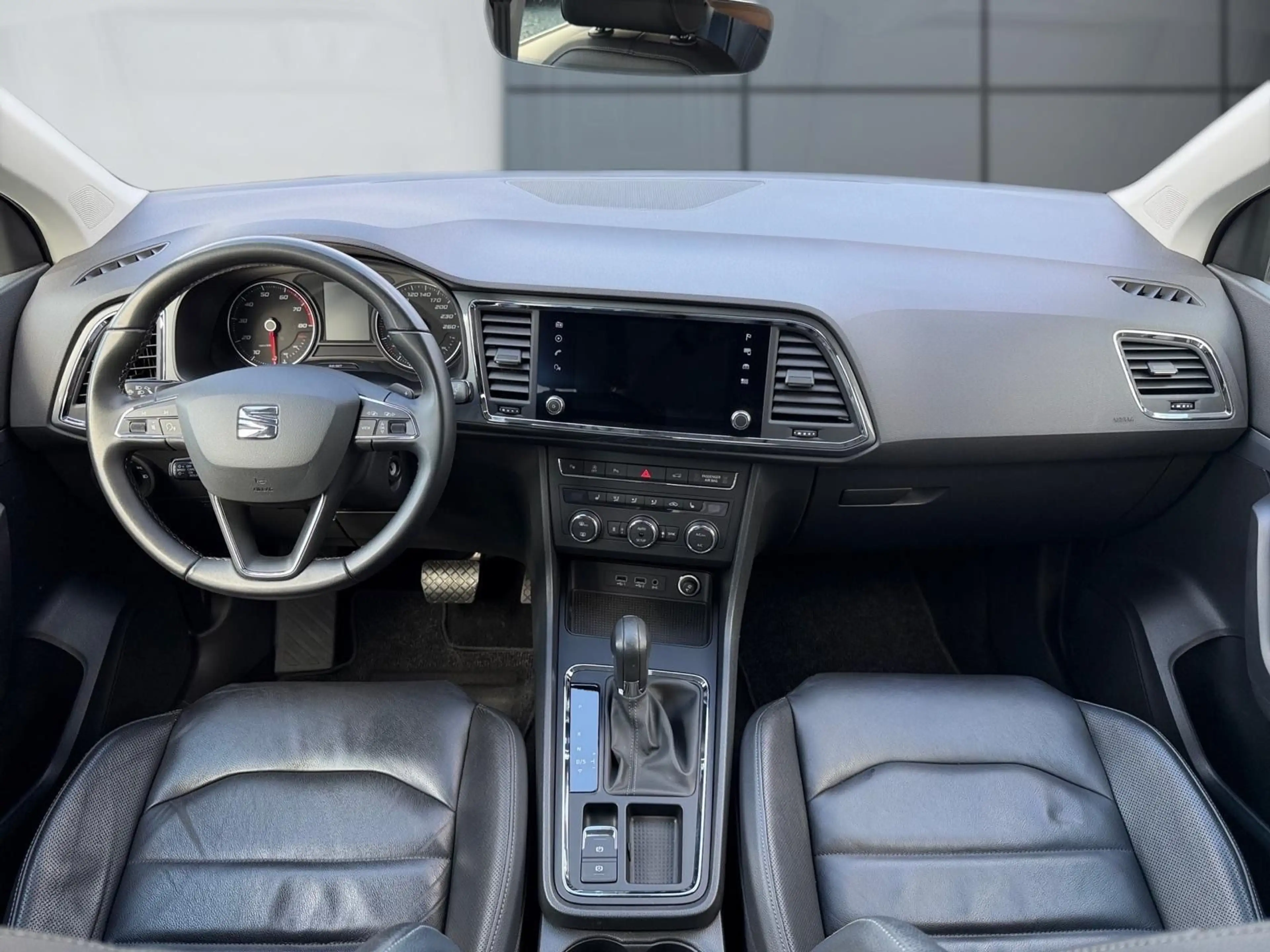 SEAT Ateca Style AUTOMATIK *1.VB*KLIM*SH*NAVI*ALU*PDC — photo 7