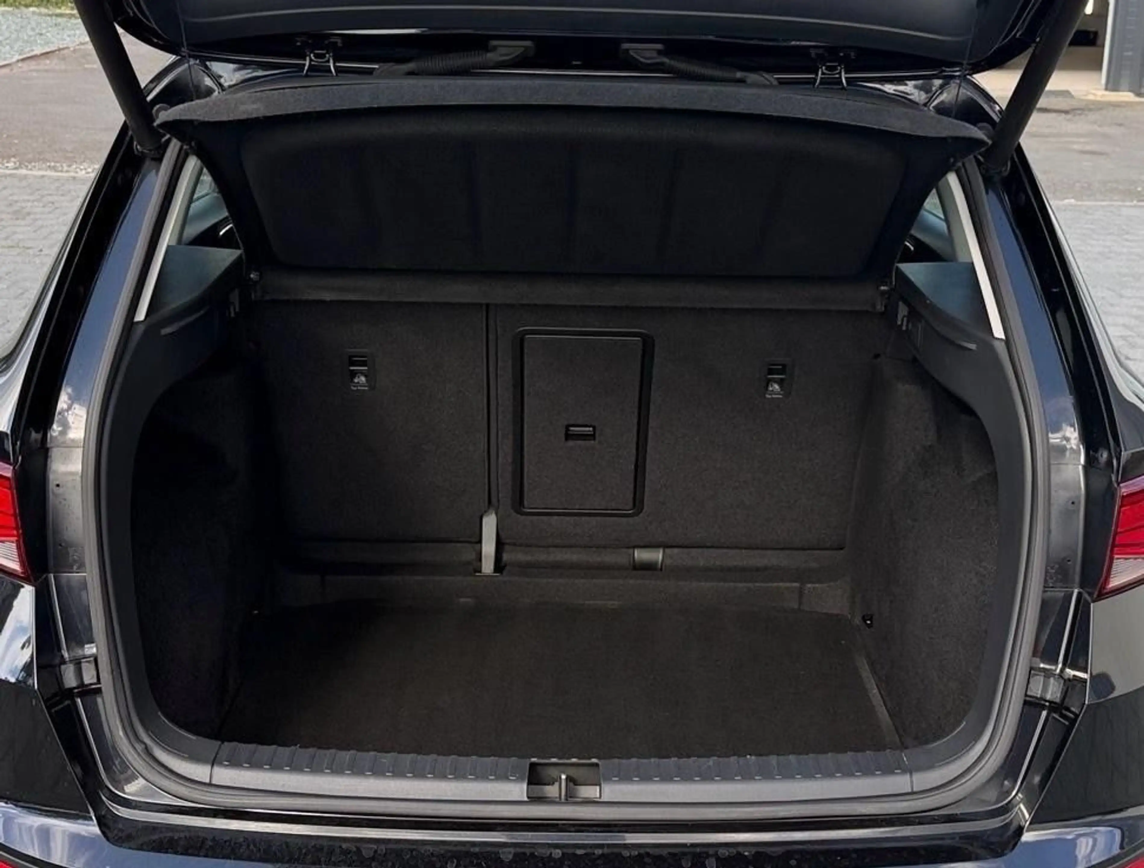 SEAT Ateca Style AUTOMATIK *1.VB*KLIM*SH*NAVI*ALU*PDC — photo 11