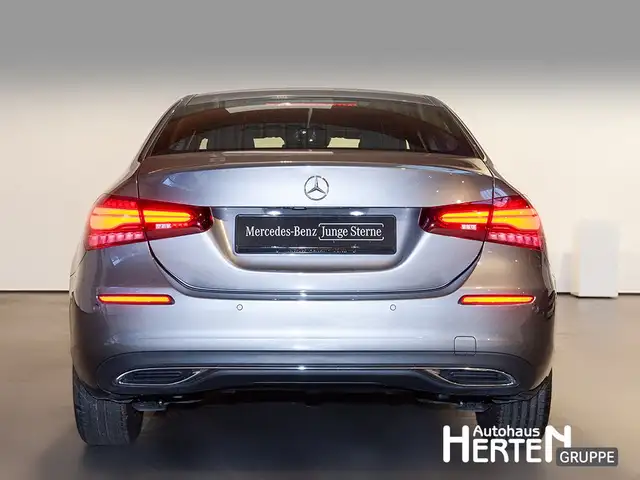 Mercedes-Benz A-Class view 4
