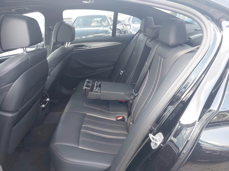 BMW 530 e xDrive M Sportpaket ESSD/K-Sitze/Head/Laser — photo 10