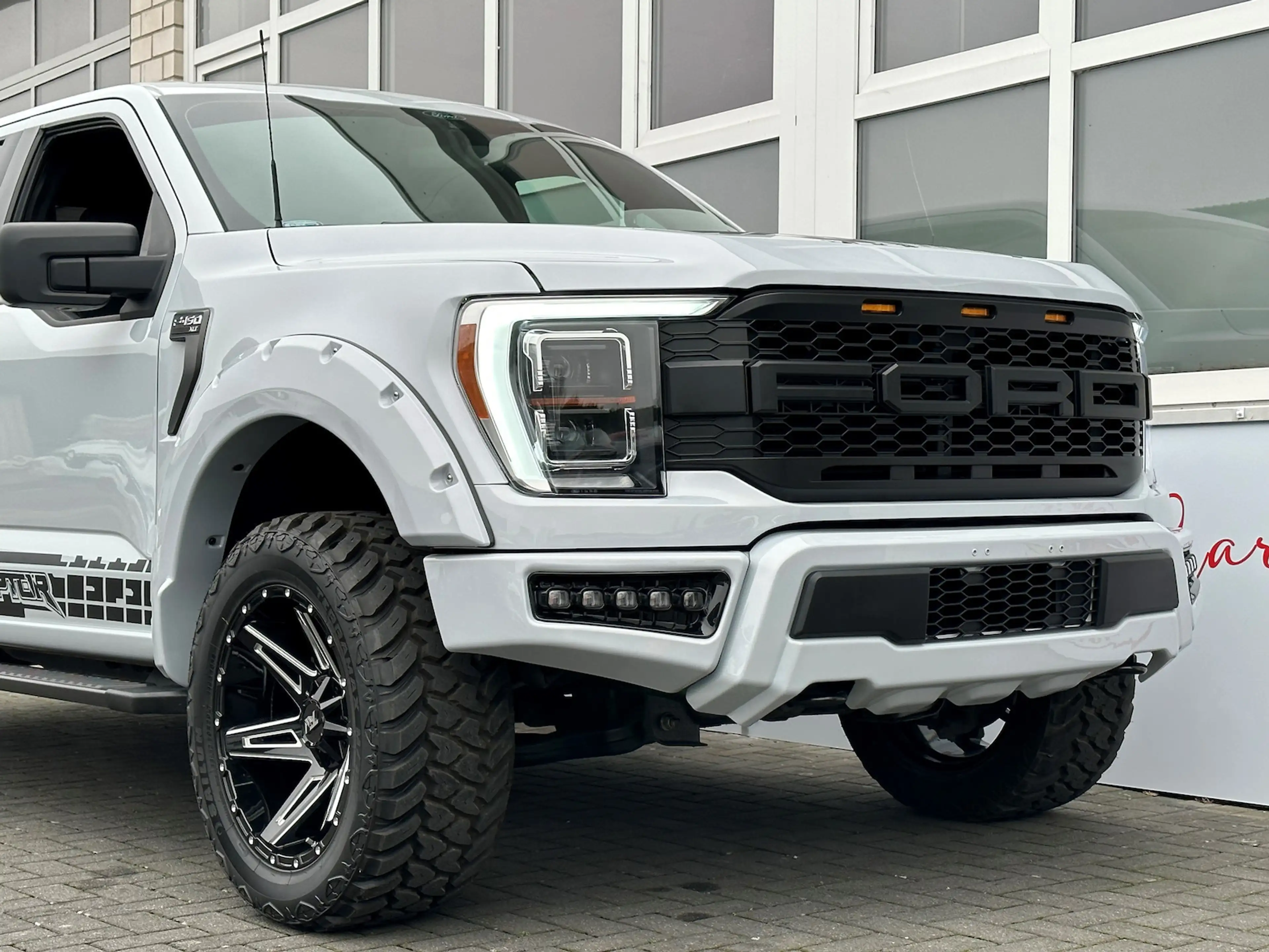 Ford F 150 XLT 5,0L V8 4x4 Raptor LED Leder PDC SH — photo 6
