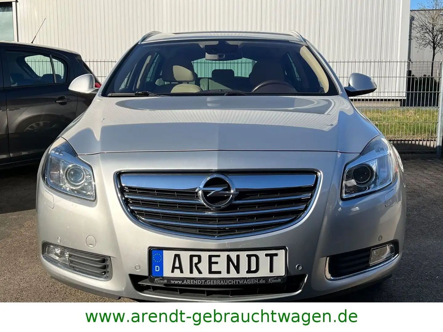 Opel Insignia A Sports Tourer Cosmo 4x4*AUTOMATIK* Silber - 2