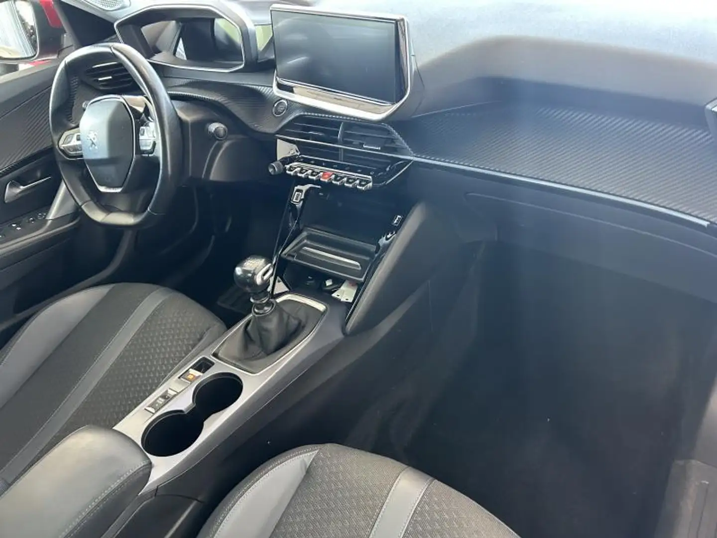 Peugeot 2008 Allure Rood - 2