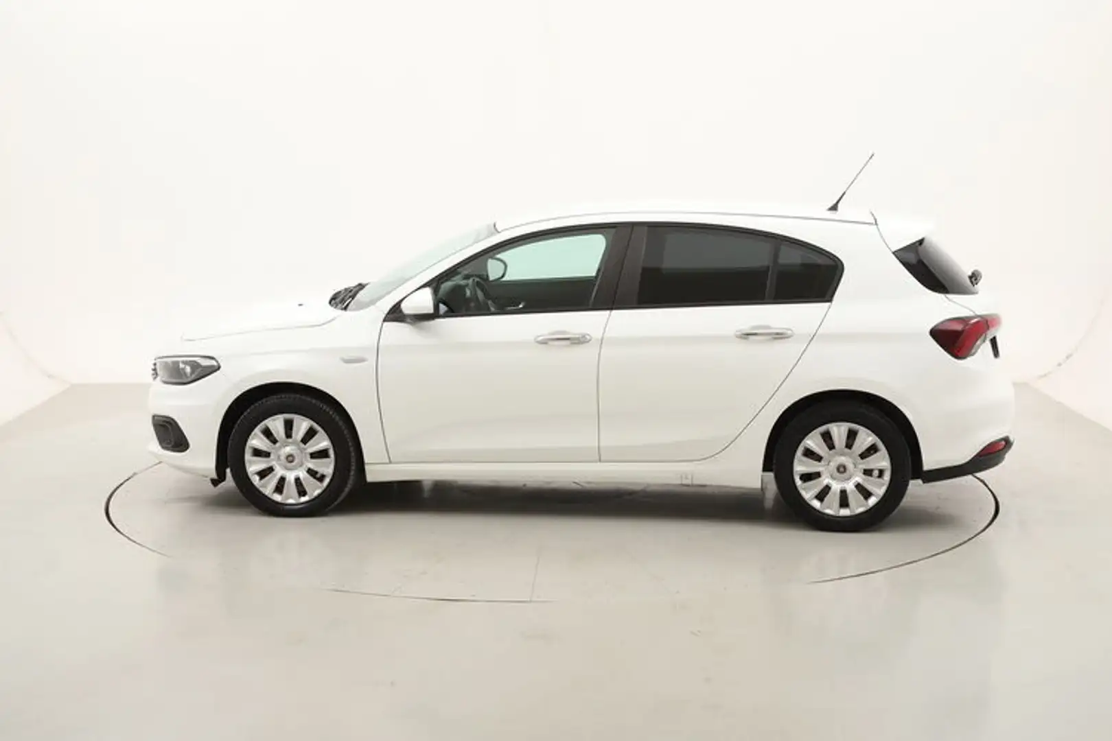 Fiat Tipo Easy 1.3 Diesel 95CV Bianco - 2