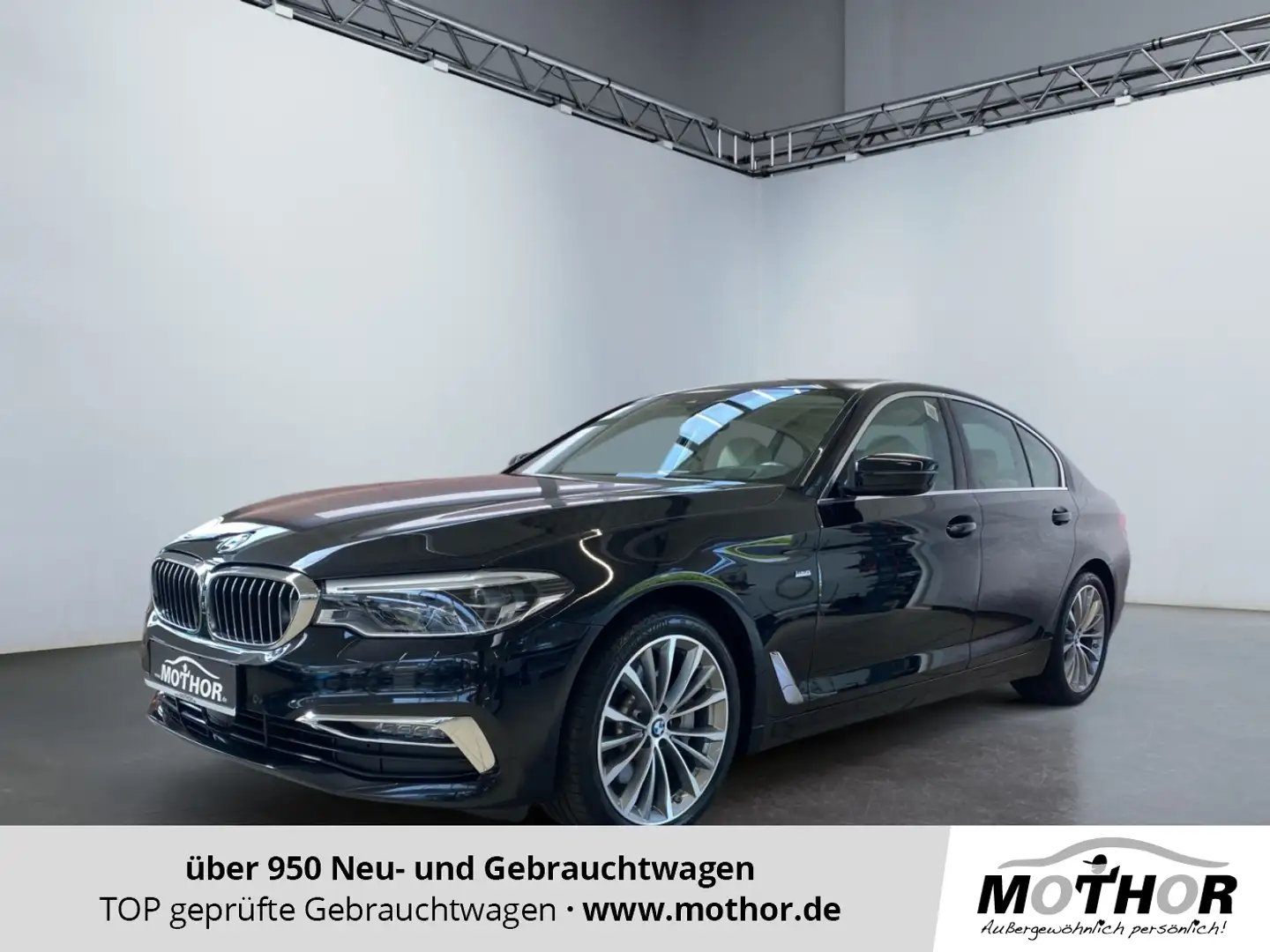 BMW 530 d Luxury Line Automatik 4x4 STH ACC NAVI SHZ Negro - 1
