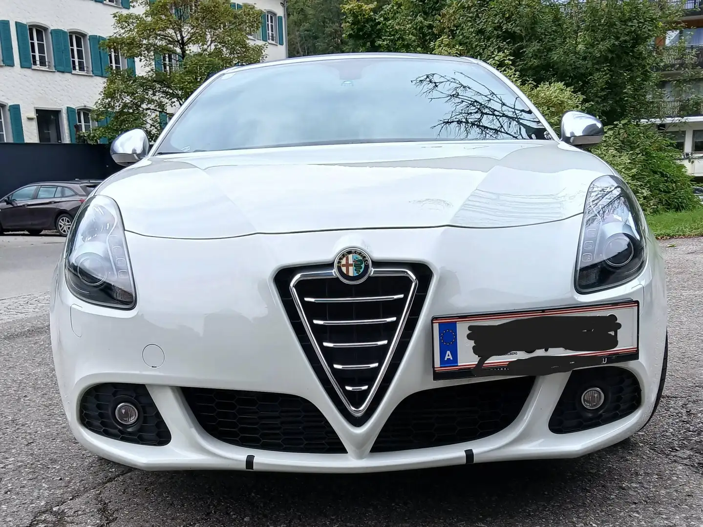 Alfa Romeo Giulietta Giulietta 1750 TBi Quadrifoglio Verde Verde Weiß - 1