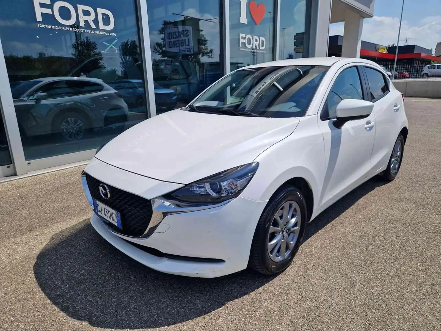 Mazda 2 1.5 e-Skyactiv-G 90 CV M Hybrid Evolve Bianco - 1