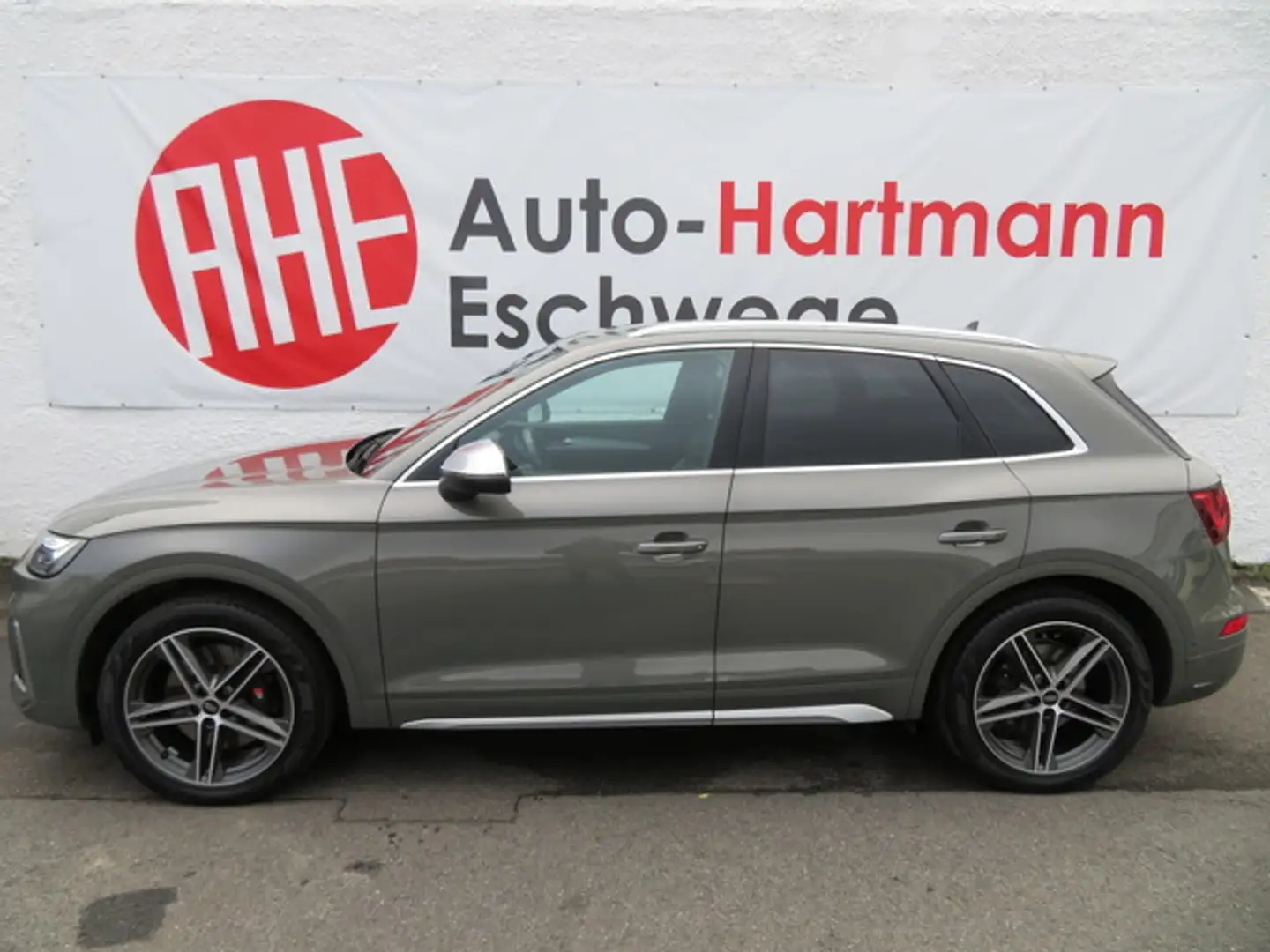 Audi SQ5 3.0 TDI quattro Standhz Ahk Business Rfk 20" Grau - 2