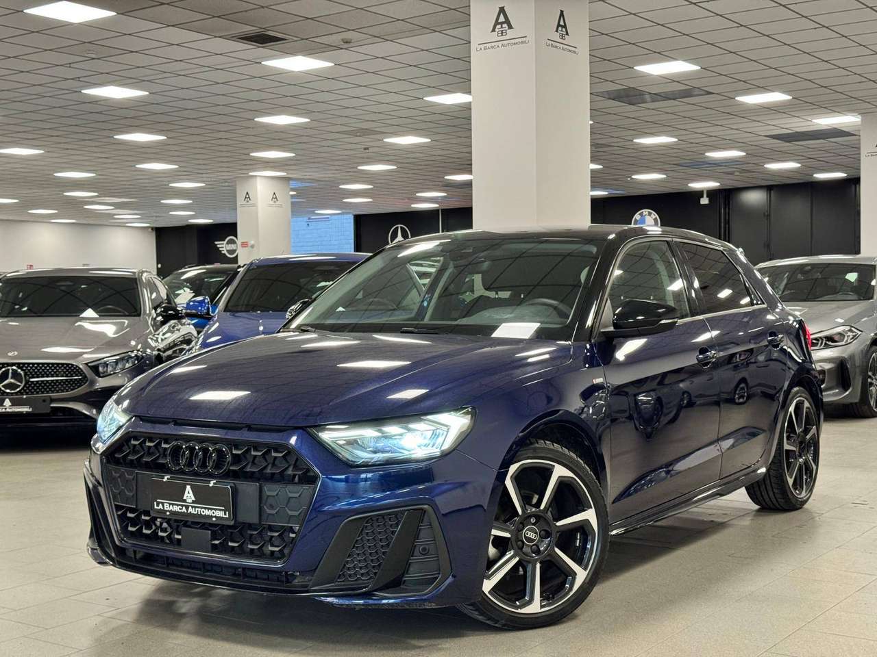 Audi A1 30 Tfsi Identity Black S Tronic S Line
