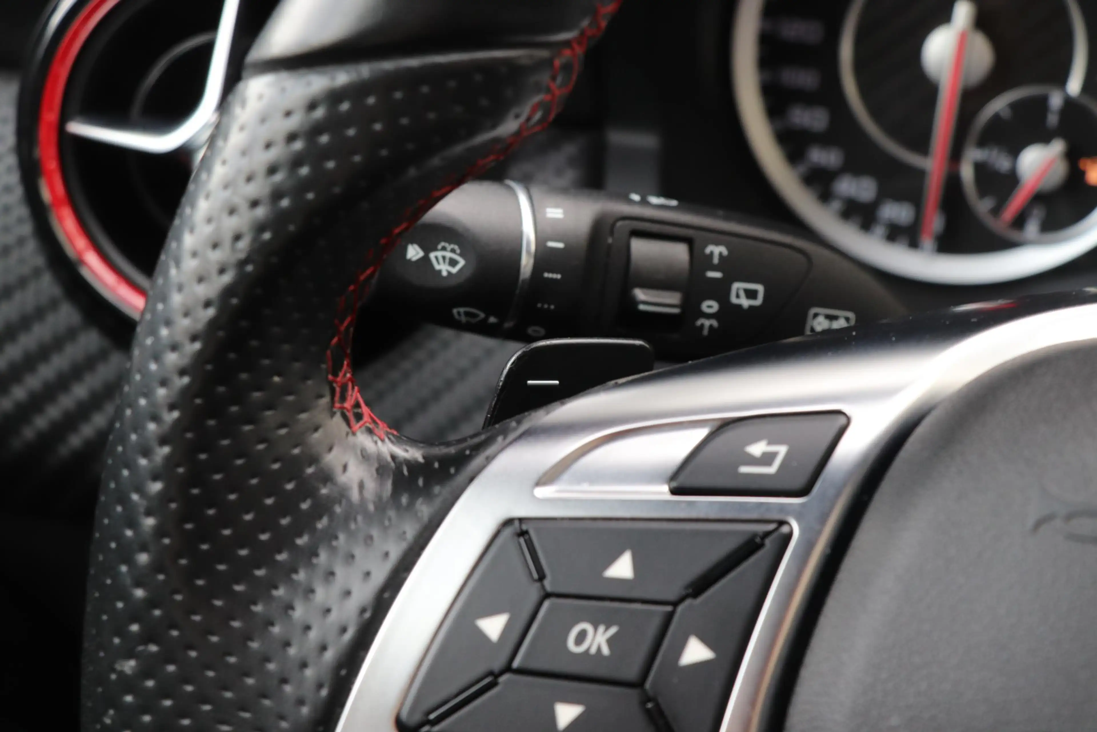 Mercedes-Benz A 45 AMG 4MATIC |Panoramadak — photo 48
