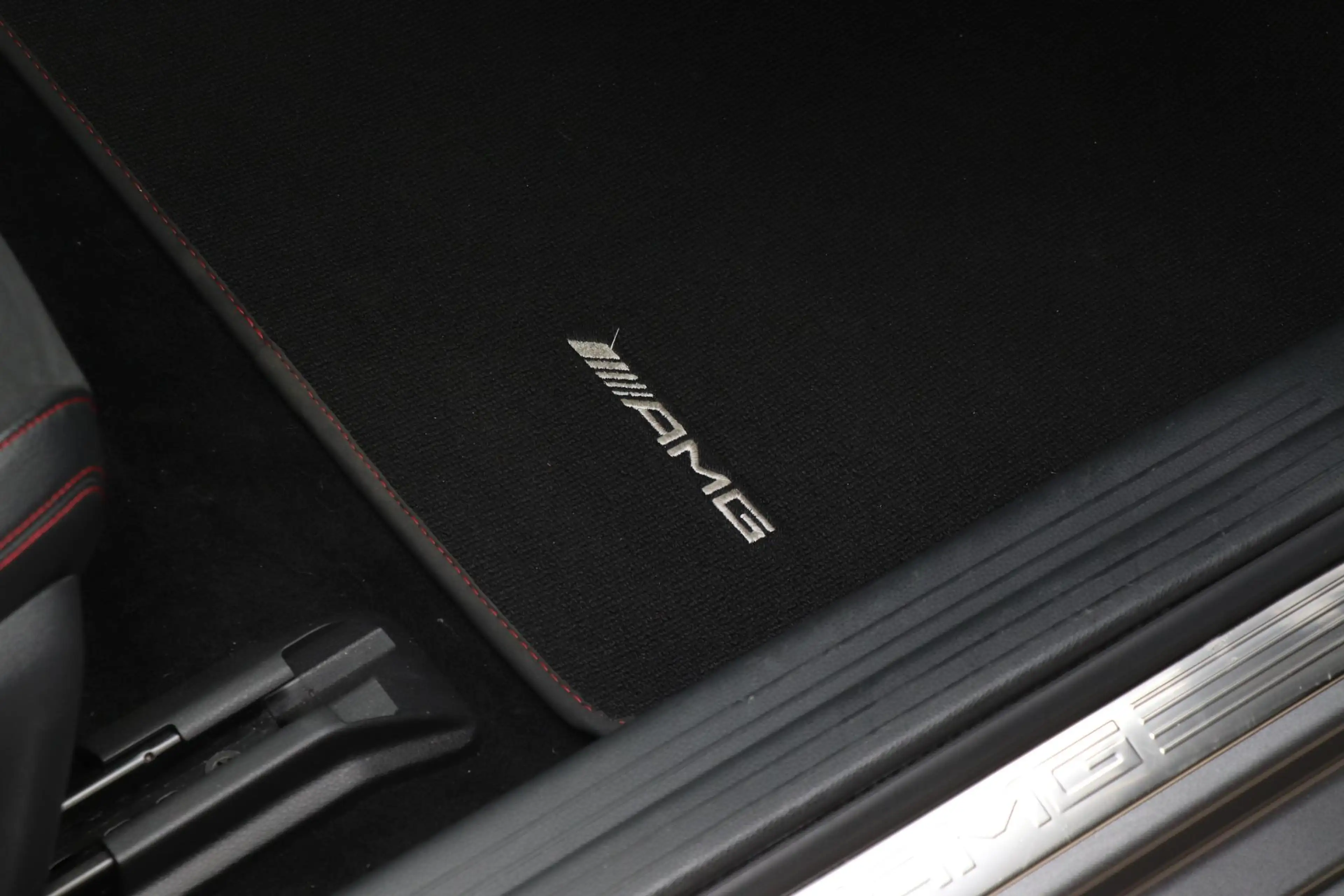 Mercedes-Benz A 45 AMG 4MATIC |Panoramadak — photo 40