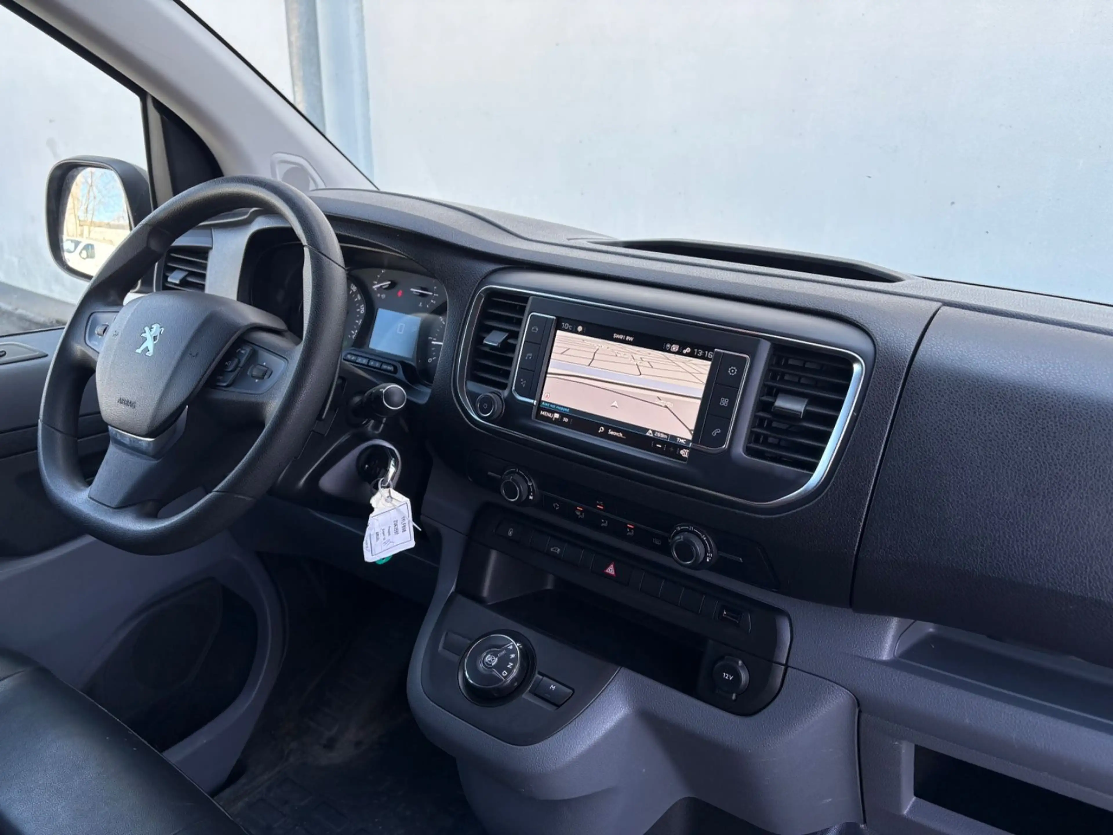Peugeot Expert 2.0 Premium L2, Kamera, Navi, PDC — photo 13
