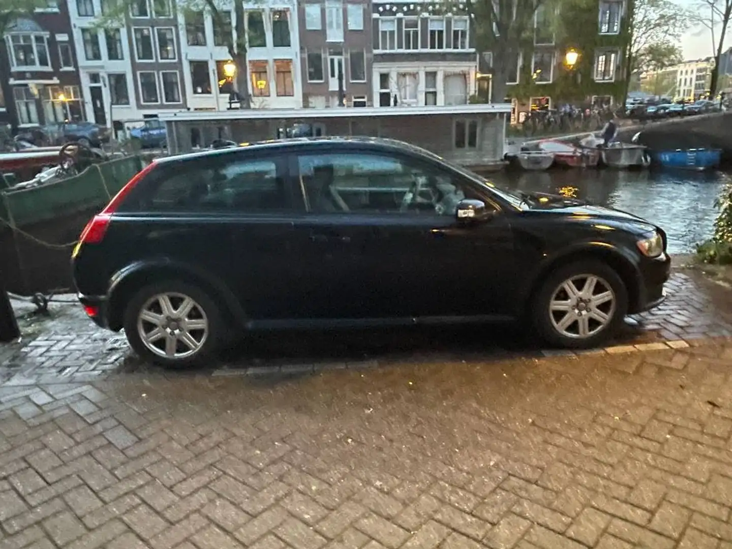 Volvo C30 C30 1.6 Schwarz - 1