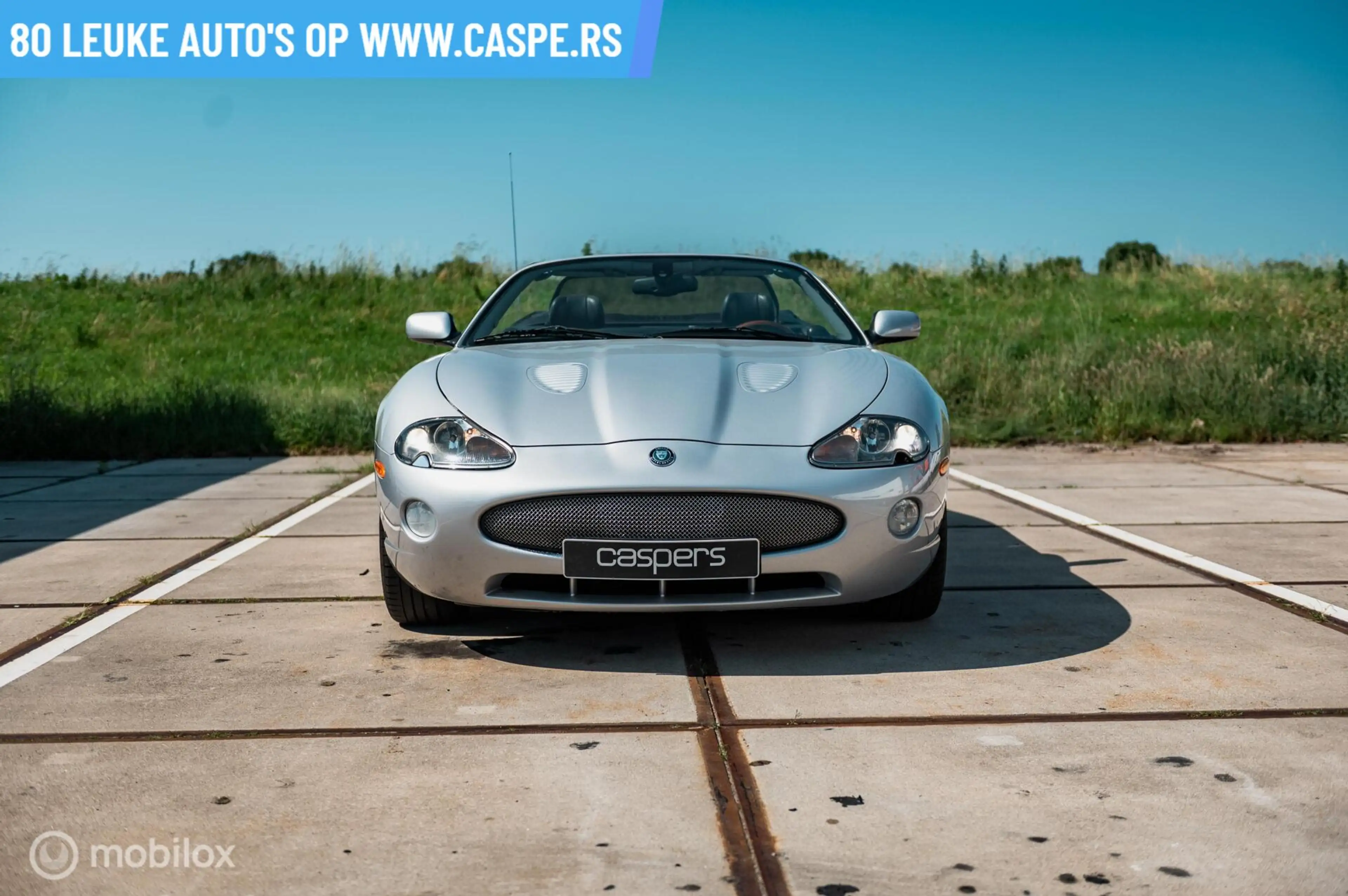 Jaguar XKR 4.2 V8 Convertible — photo 4