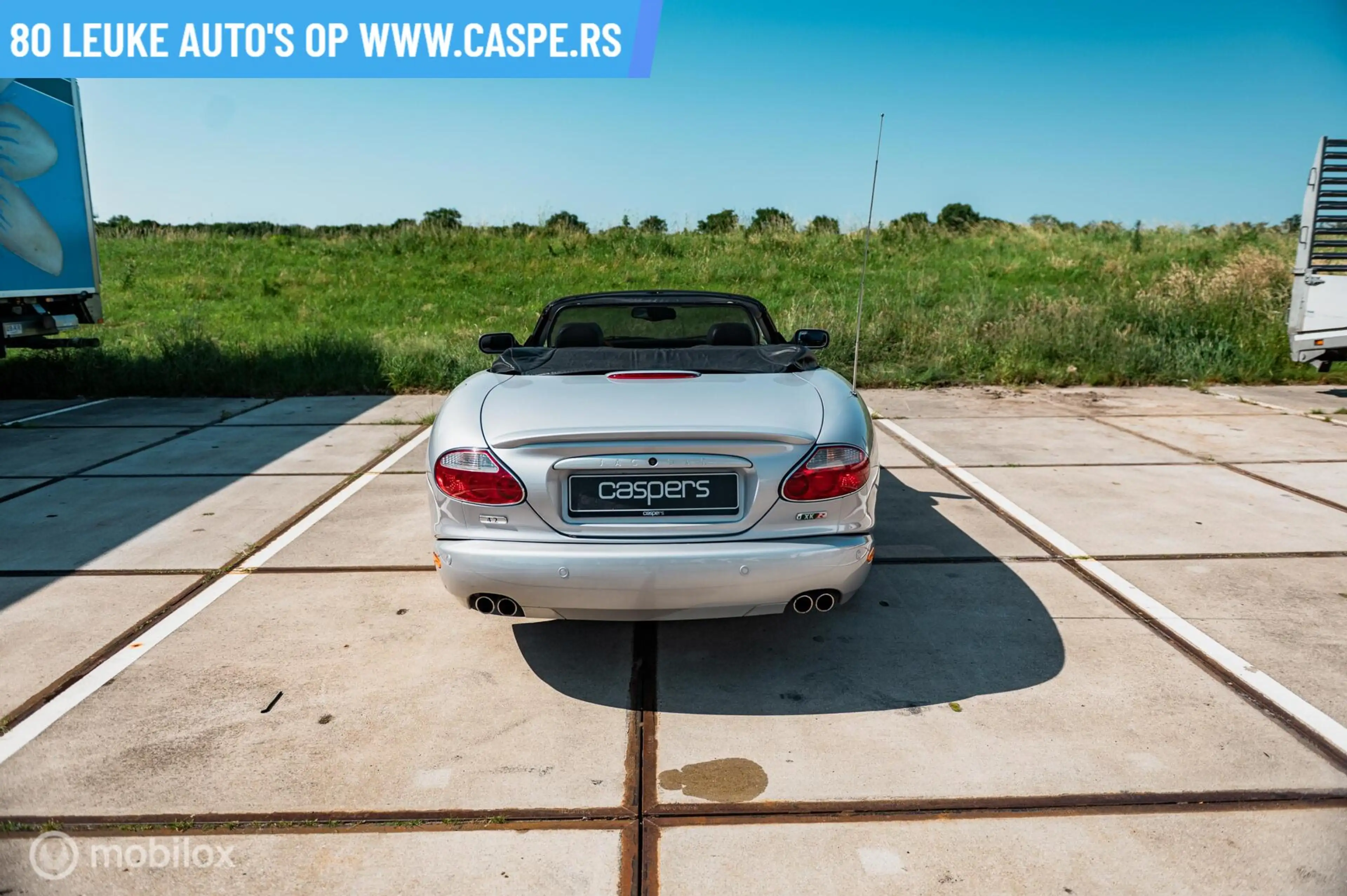 Jaguar XKR 4.2 V8 Convertible — photo 12