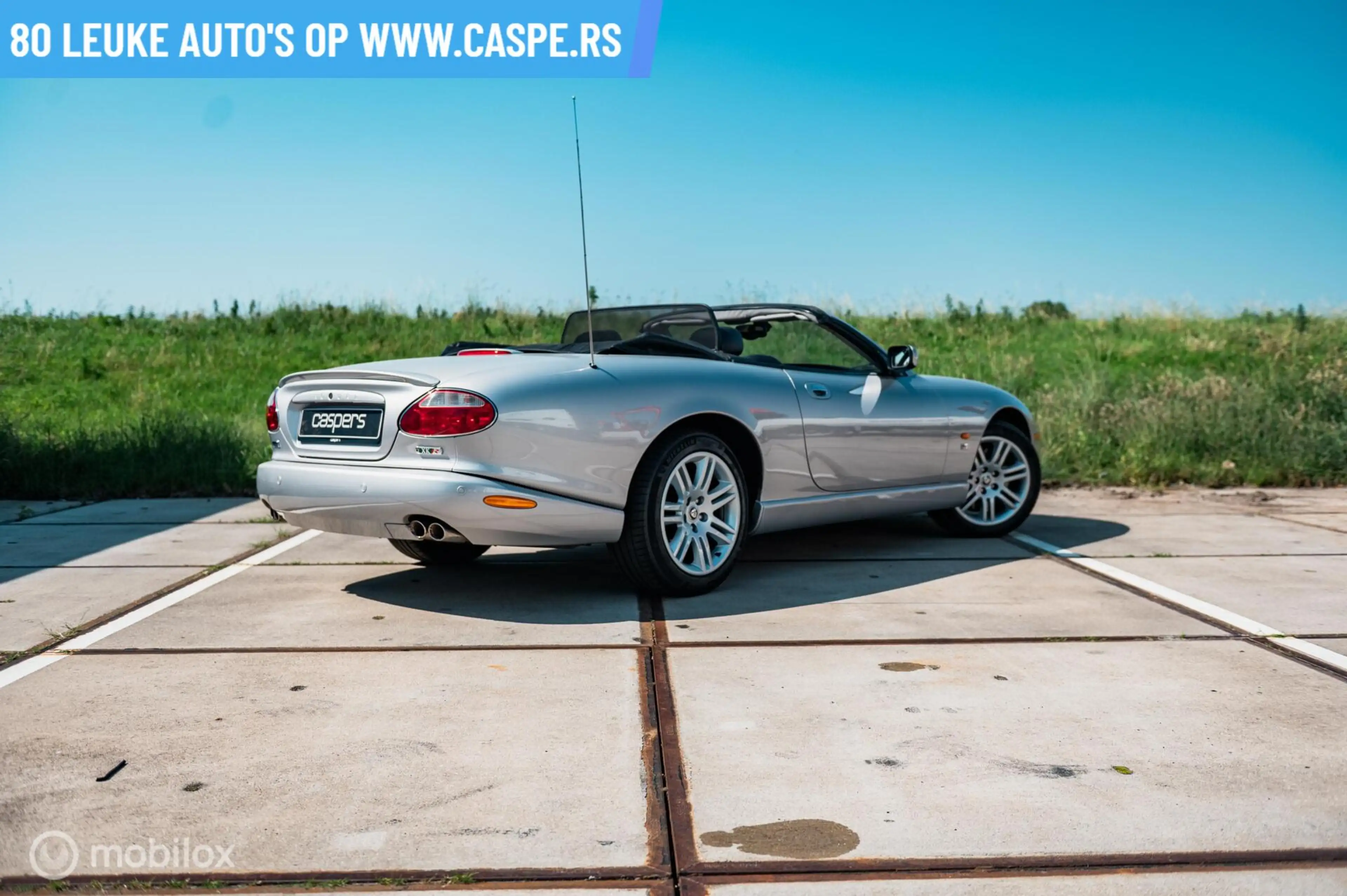 Jaguar XKR 4.2 V8 Convertible — photo 9