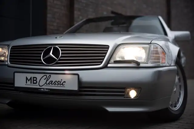 Mercedes-Benz 300 SL-24, 5-Gang Autom. H-Zul., Scheckheft