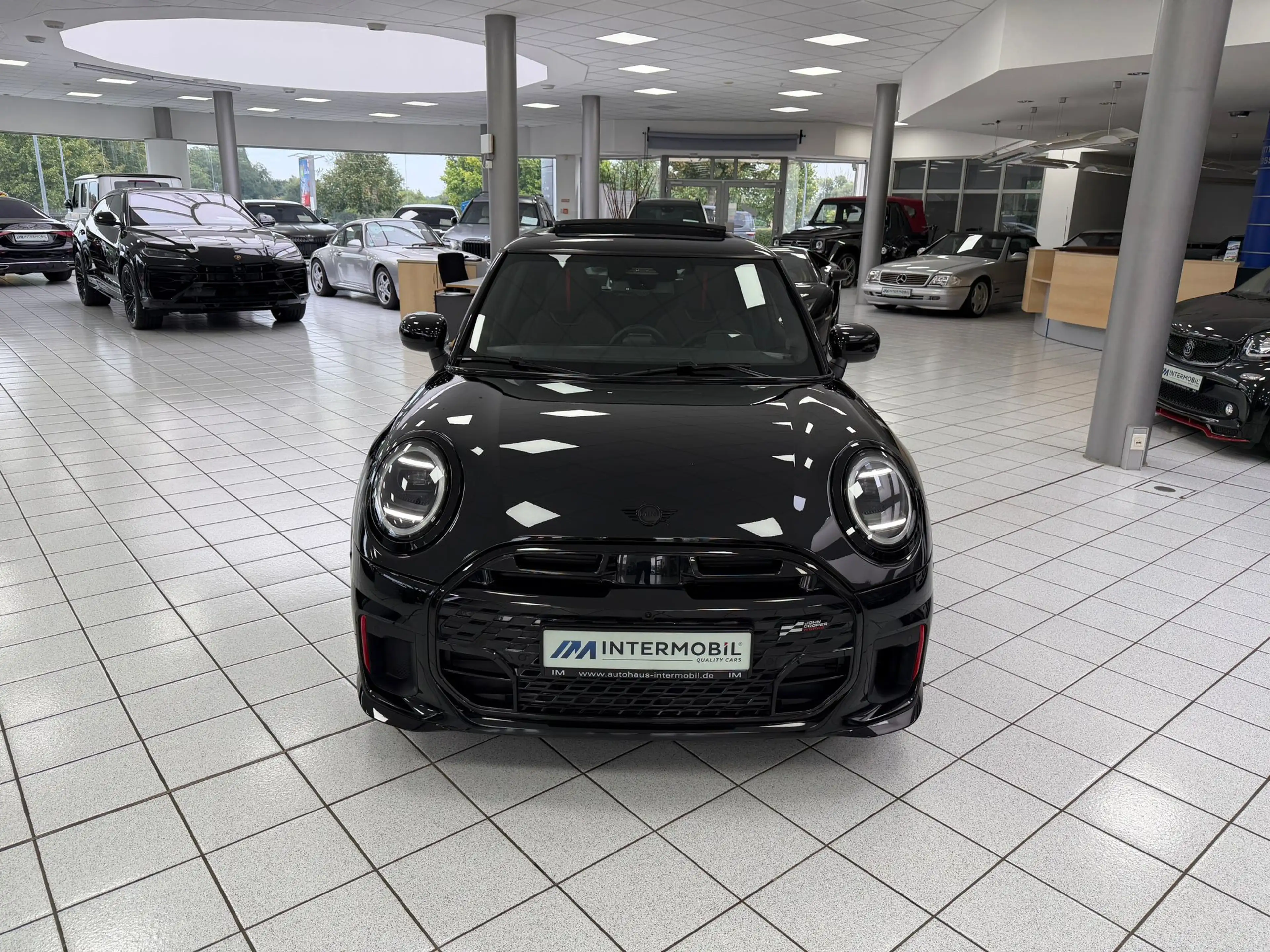 MINI John Cooper Works Trim*XL*PANO*HUD*H-K*DCC*360° — photo 2