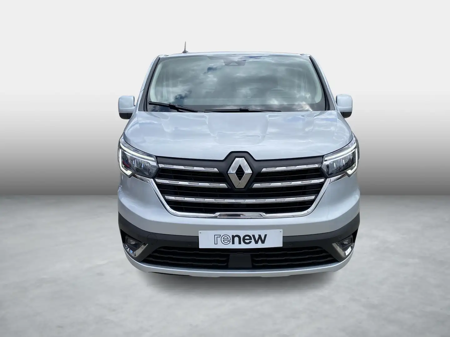 Renault Trafic L2H1 Grand Comfort dCi 150 Zilver - 2