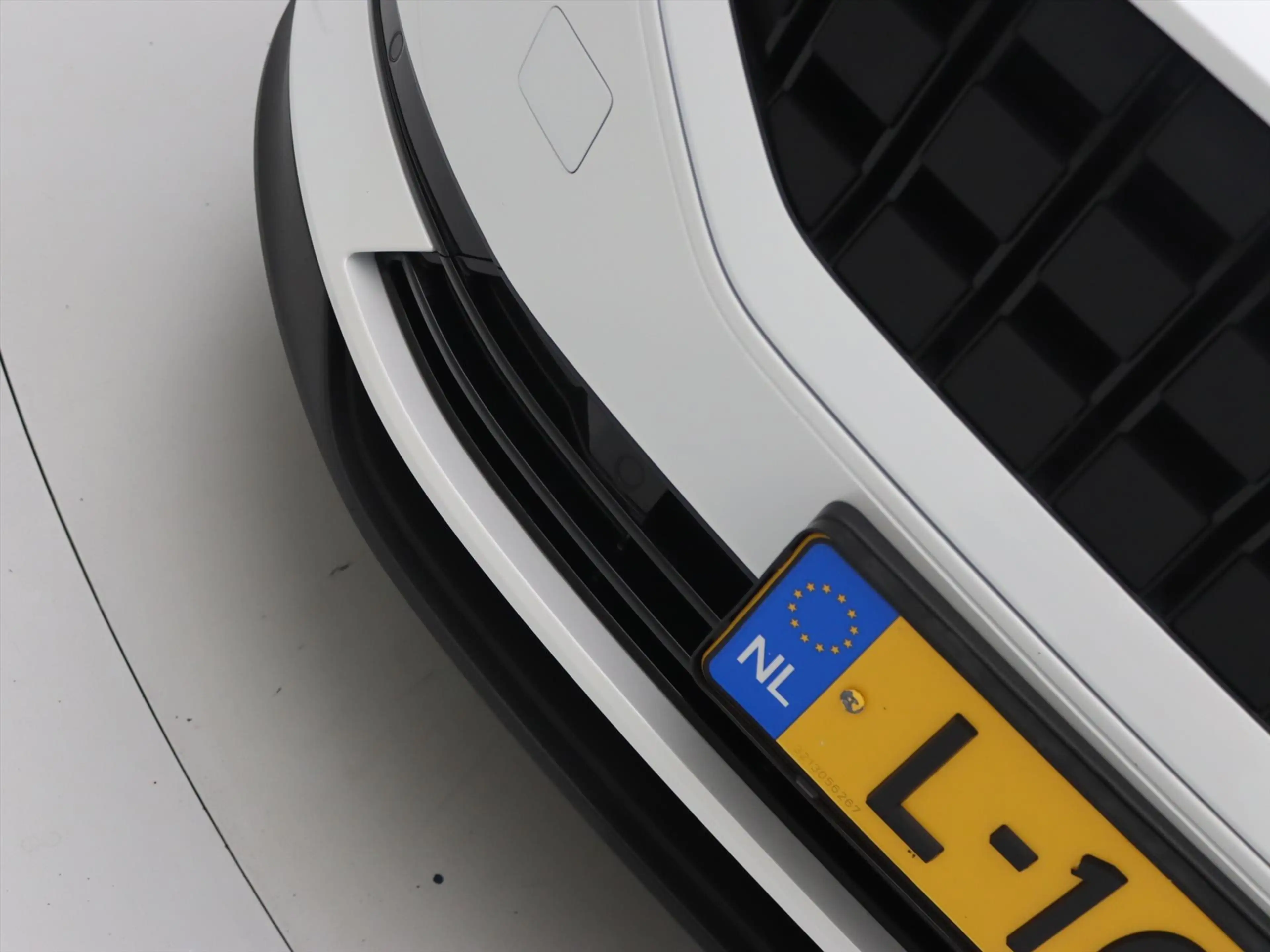 Polestar 2 Long Range Dual Motor 408pk Performance Pack 92% S — photo 31