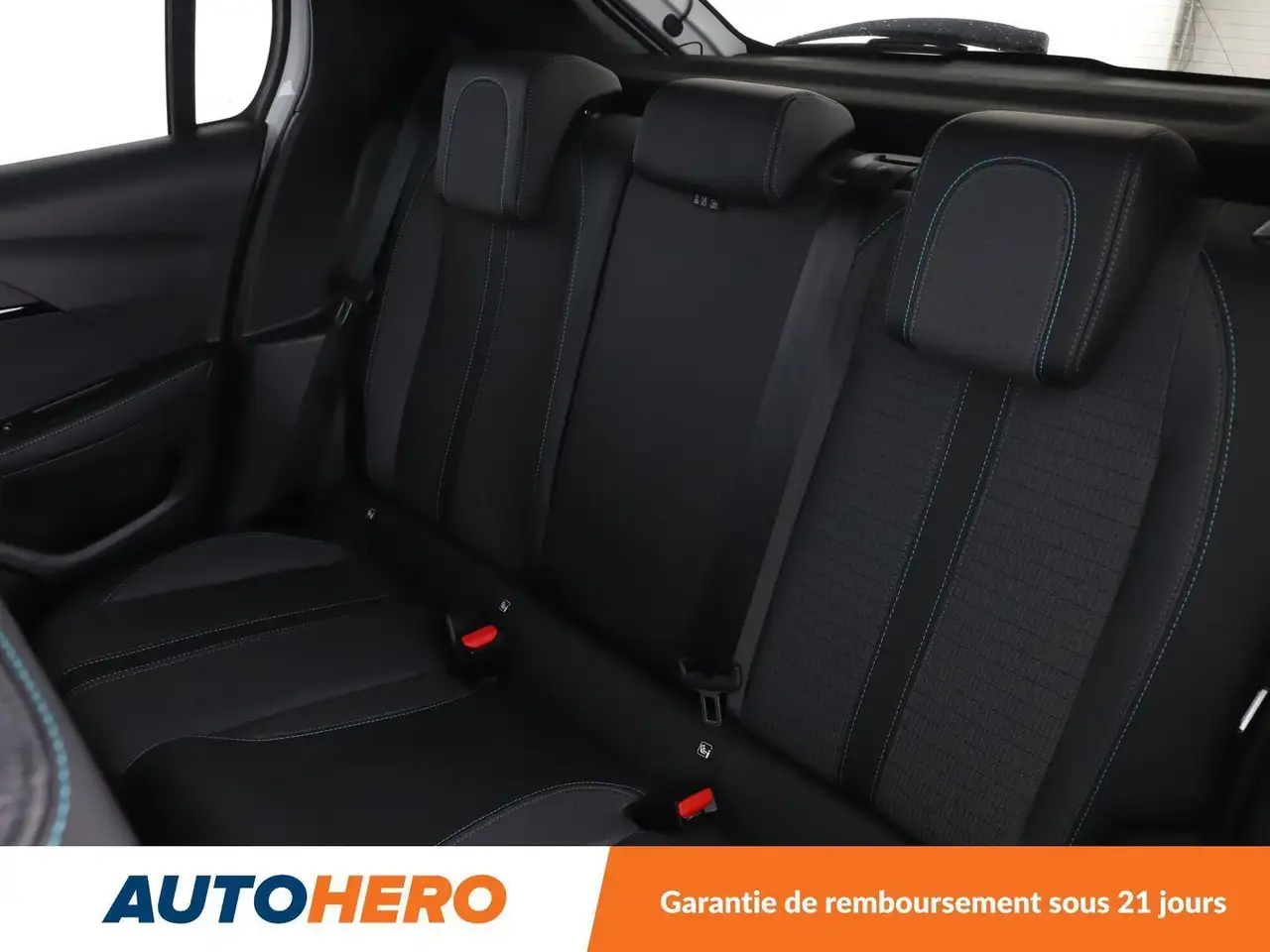 Peugeot 208 208 — photo 14