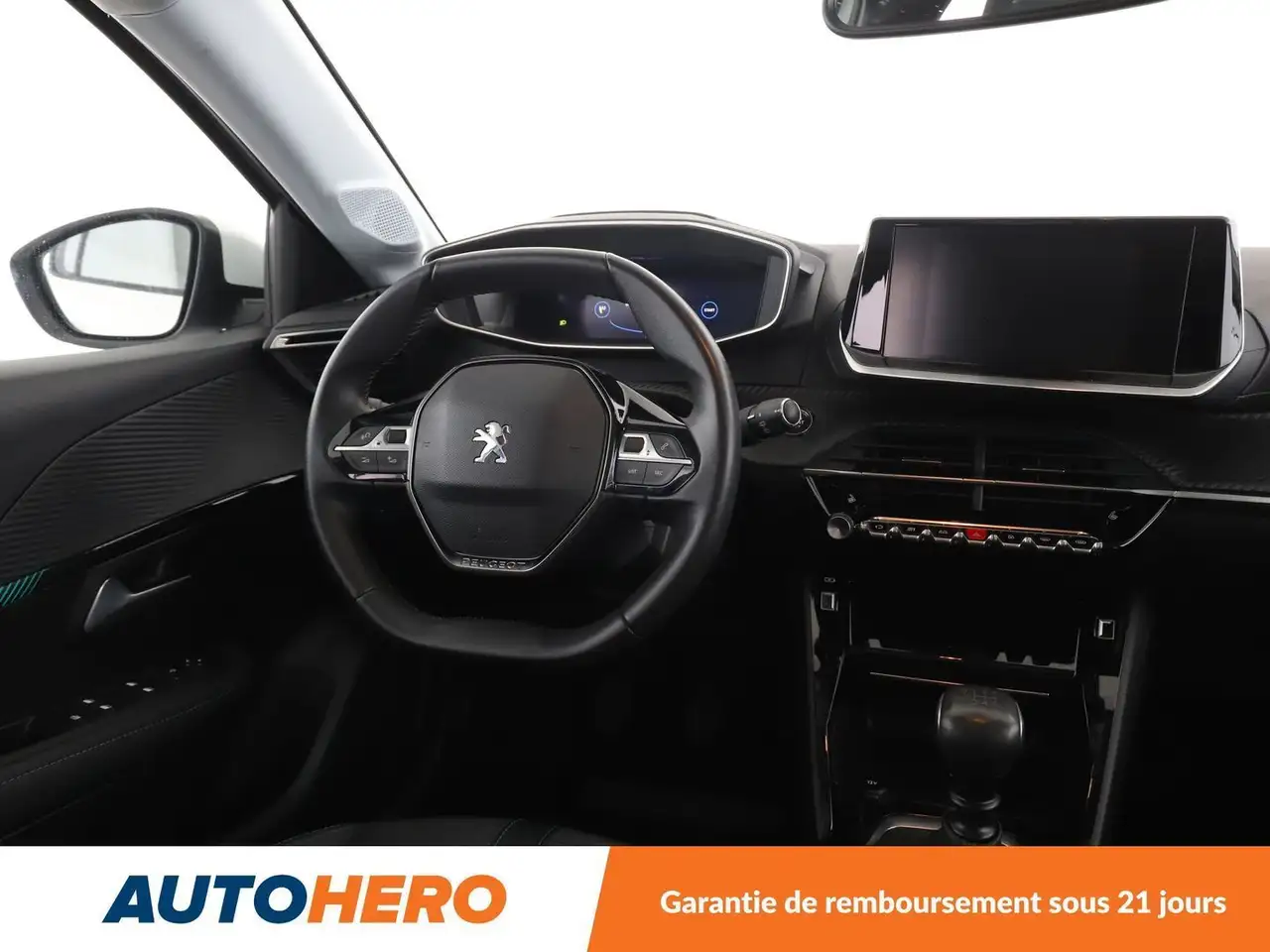 Peugeot 208 208 — photo 13