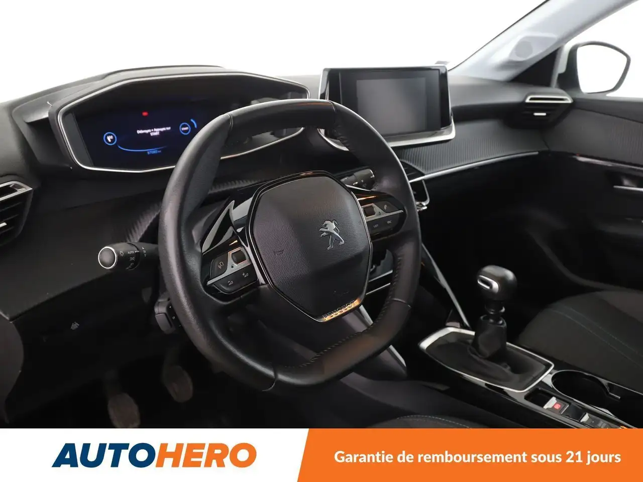 Peugeot 208 208 — photo 11
