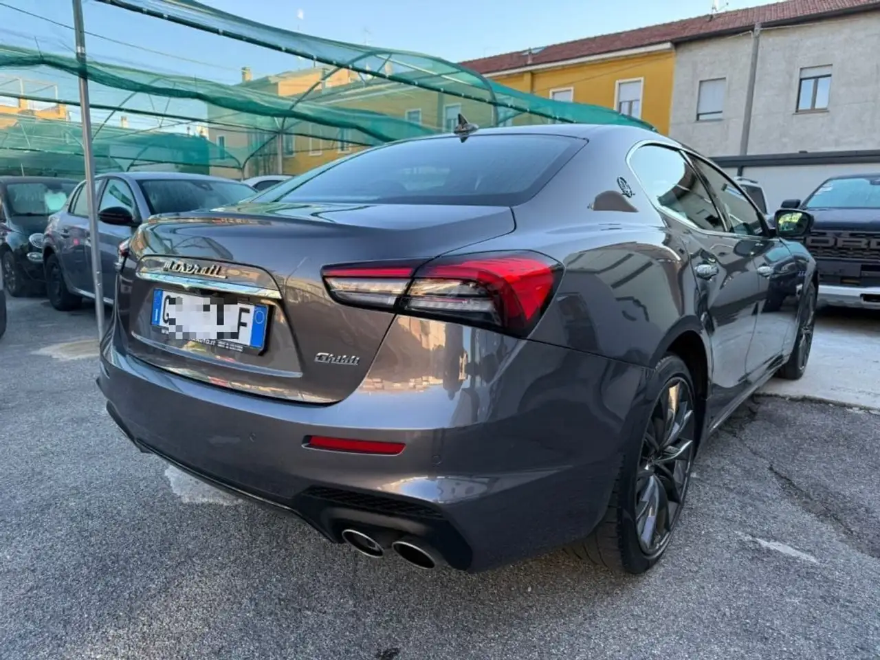 Maserati Ghibli 2021