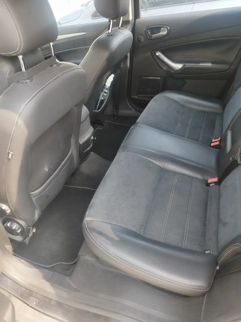 Ford Mondeo Turnier 2.0 TDCi Titanium - 2