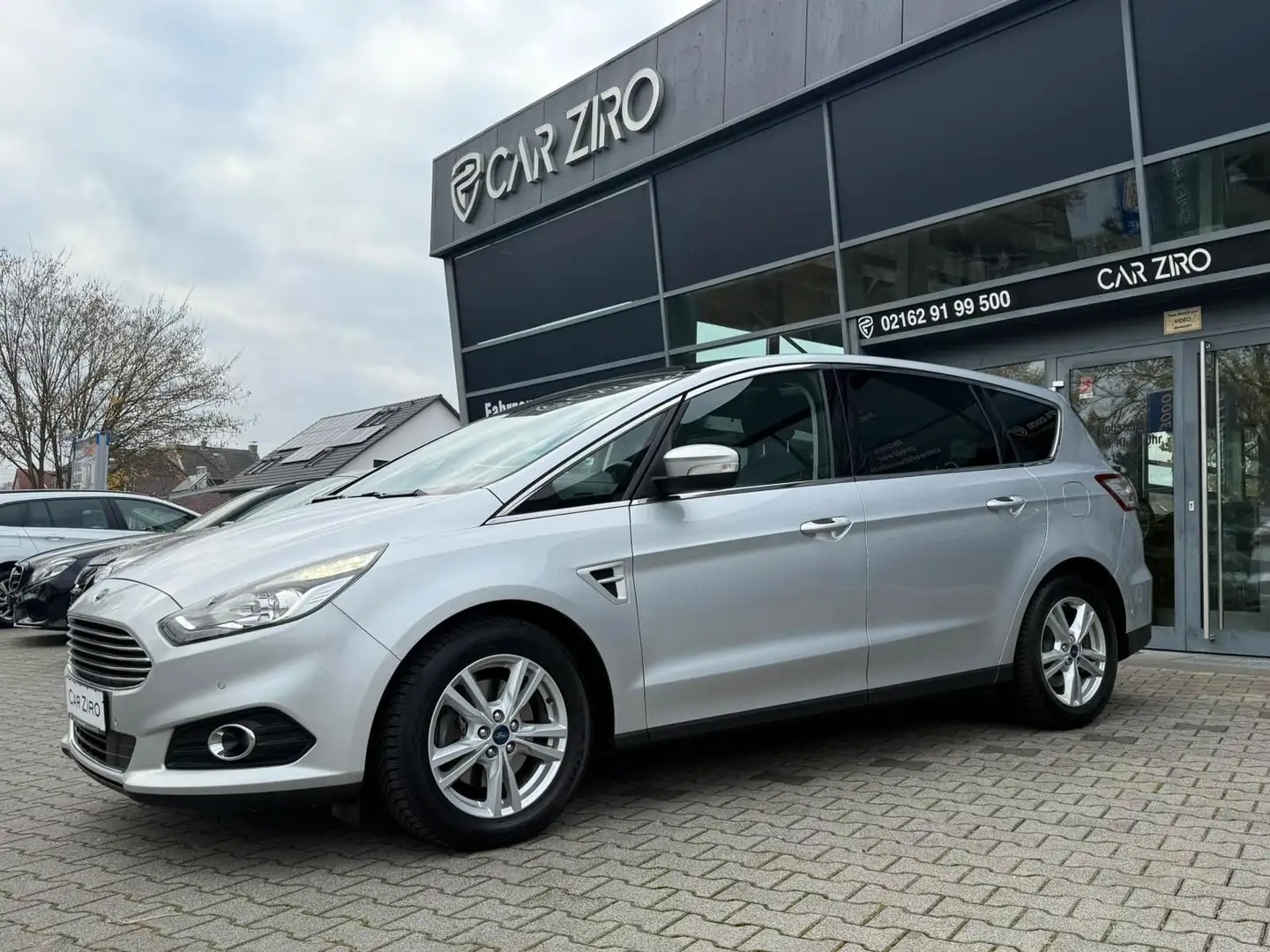 Ford S-Max S-MAX Titanium Silber - 2