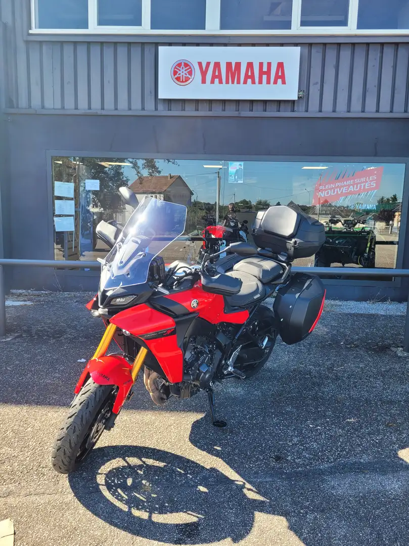 Yamaha Tracer 9 GT Rouge - 1