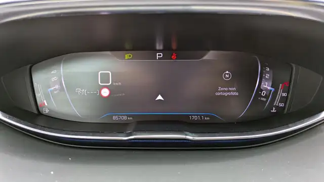 Peugeot 3008 view 8