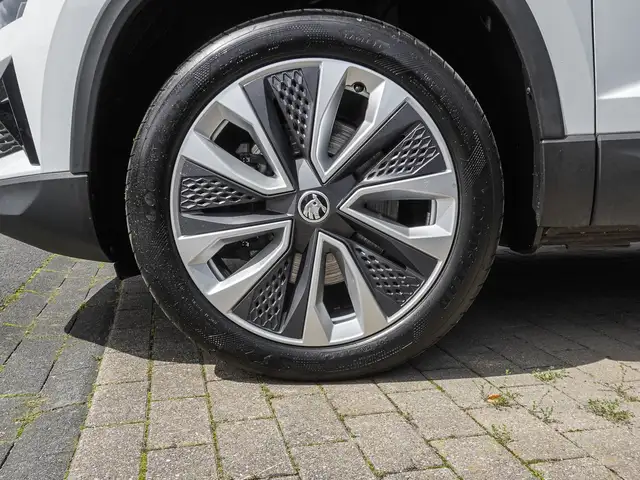 Skoda Karoq view 6