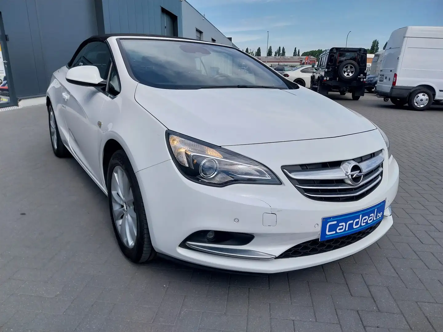 Opel Cascada Cascada 1.4 Turbo /GPS/BLUETOOTH/CLIM/ Blanc - 1