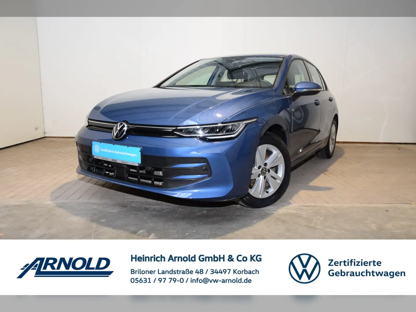 Volkswagen Golf VIII TSI Life AHK - LED - Navi Bleu - 1