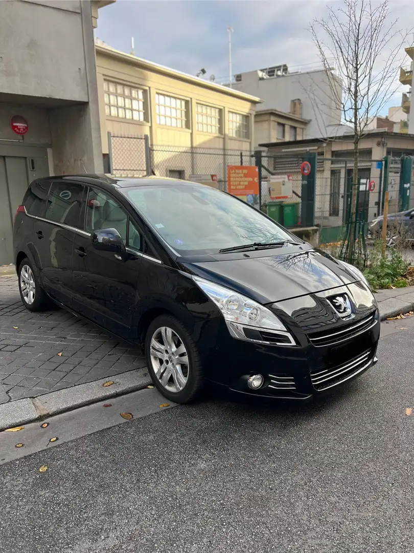 Peugeot 5008 1.6 THP 156ch BVM6 Edition Lancement Premium Pack - 1