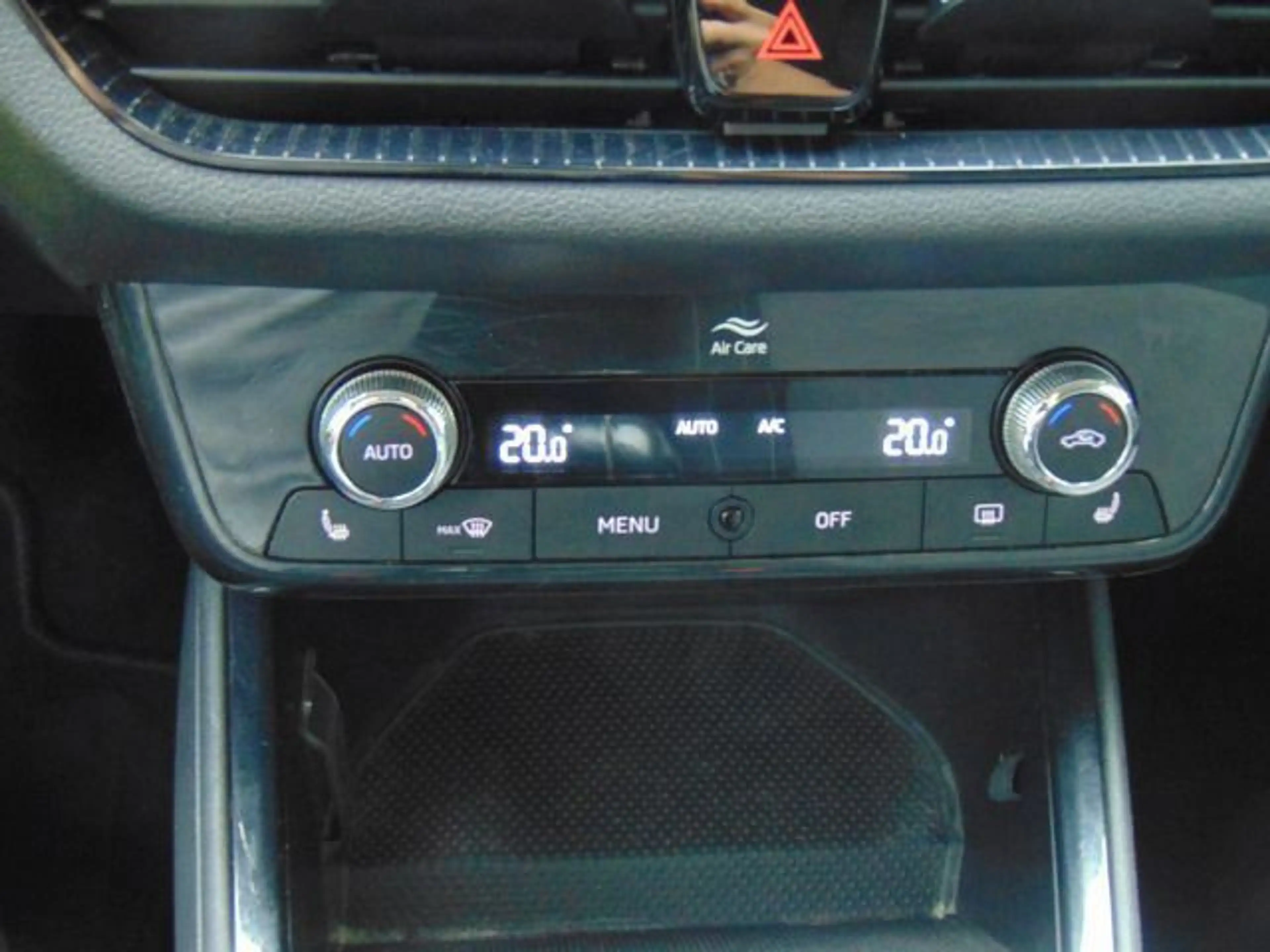 Skoda Fabia Ambition Allwetterreifen, RFK, Sitzheizung — photo 14