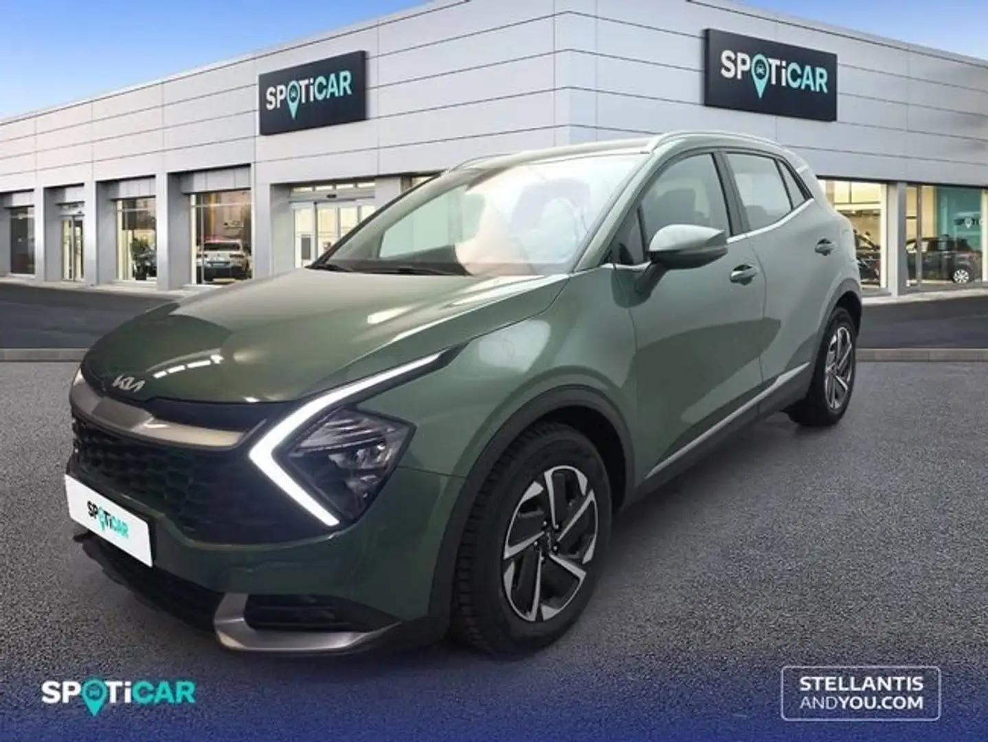 Kia Sportage 1.6 T-GDi MHEV Drive 150 Verde - 1