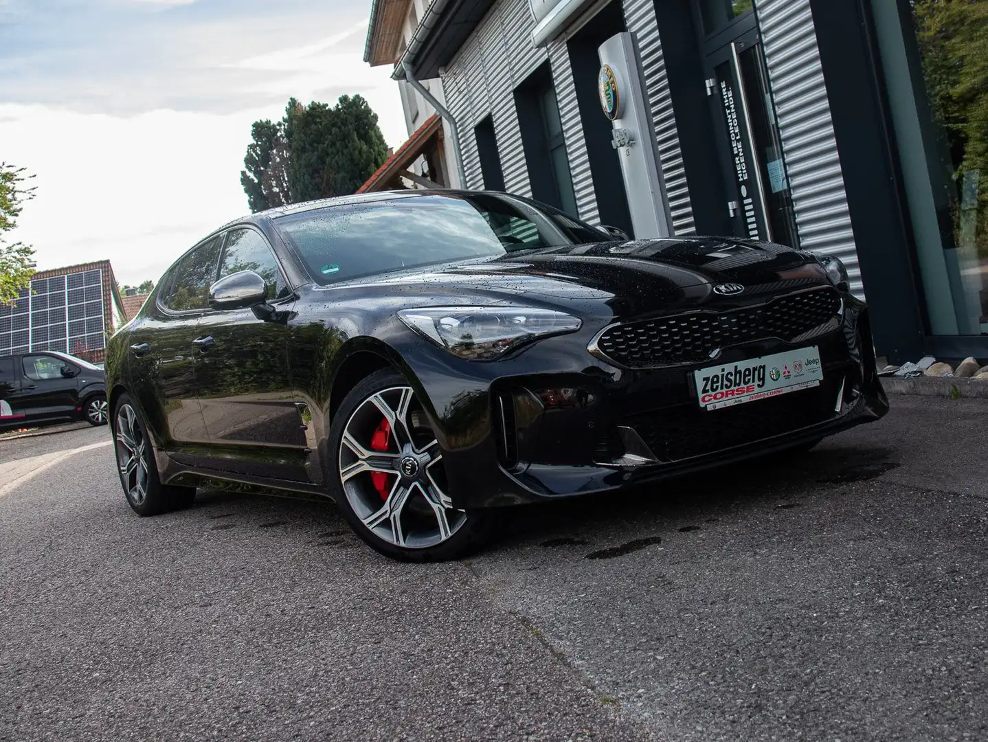 Kia Stinger 3.3 T-GDI AWD GT Pano*Appl*Navi Zwart - 1
