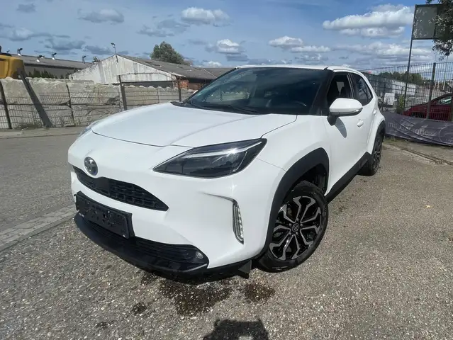 Toyota Yaris Cross Yaris Cross Hybrid Hybrid 1.5 VVT-i Team Deutschland Aus 1 Hand Automatik