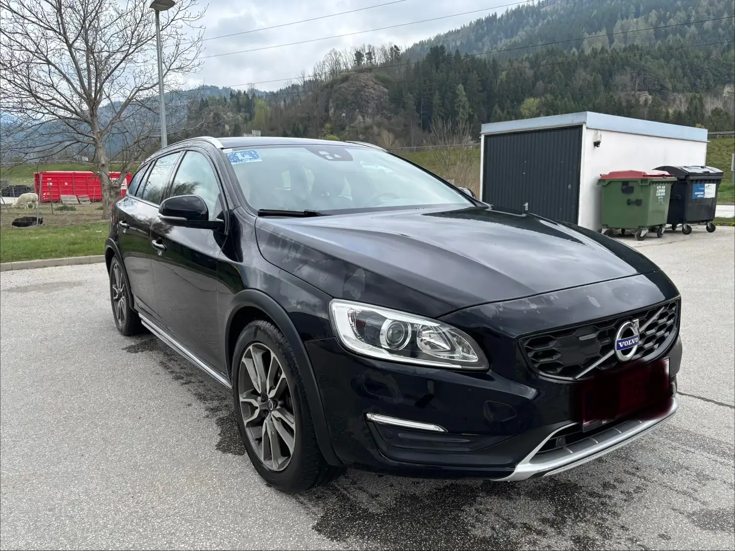Volvo V60 Cross Country V60 Cross Country D4 AWD Summum Geartronic Summum Schwarz - 1