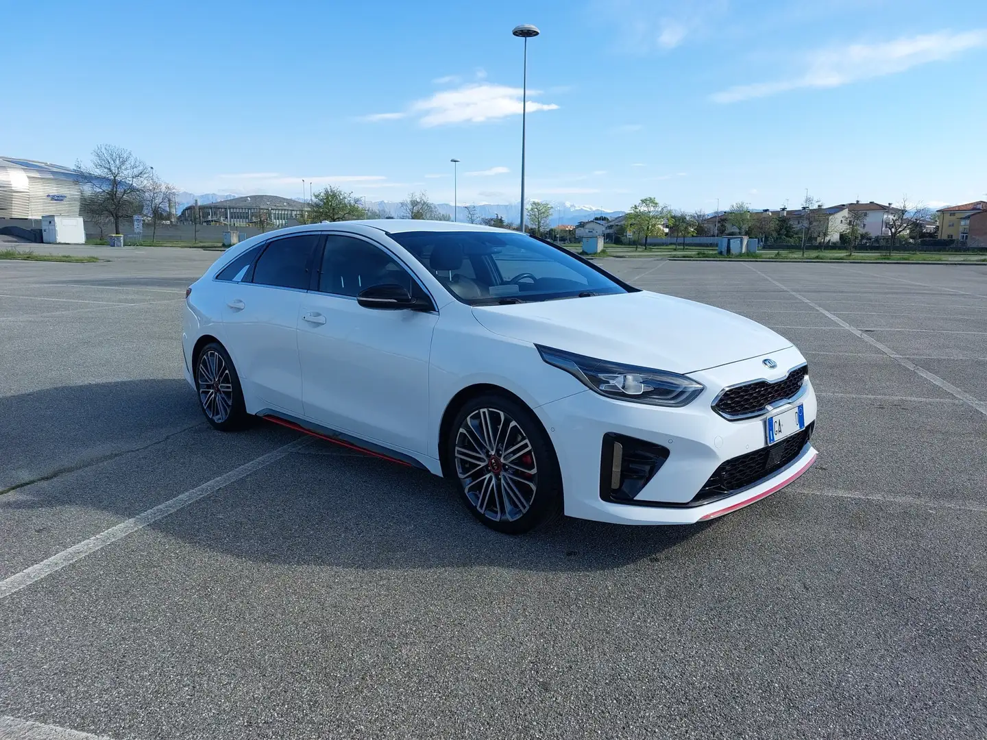 Kia ProCeed / pro_cee'd GT Bianco - 1