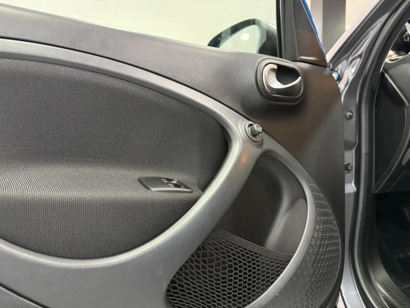 smart forFour Electric Drive Passion Blauw - 2