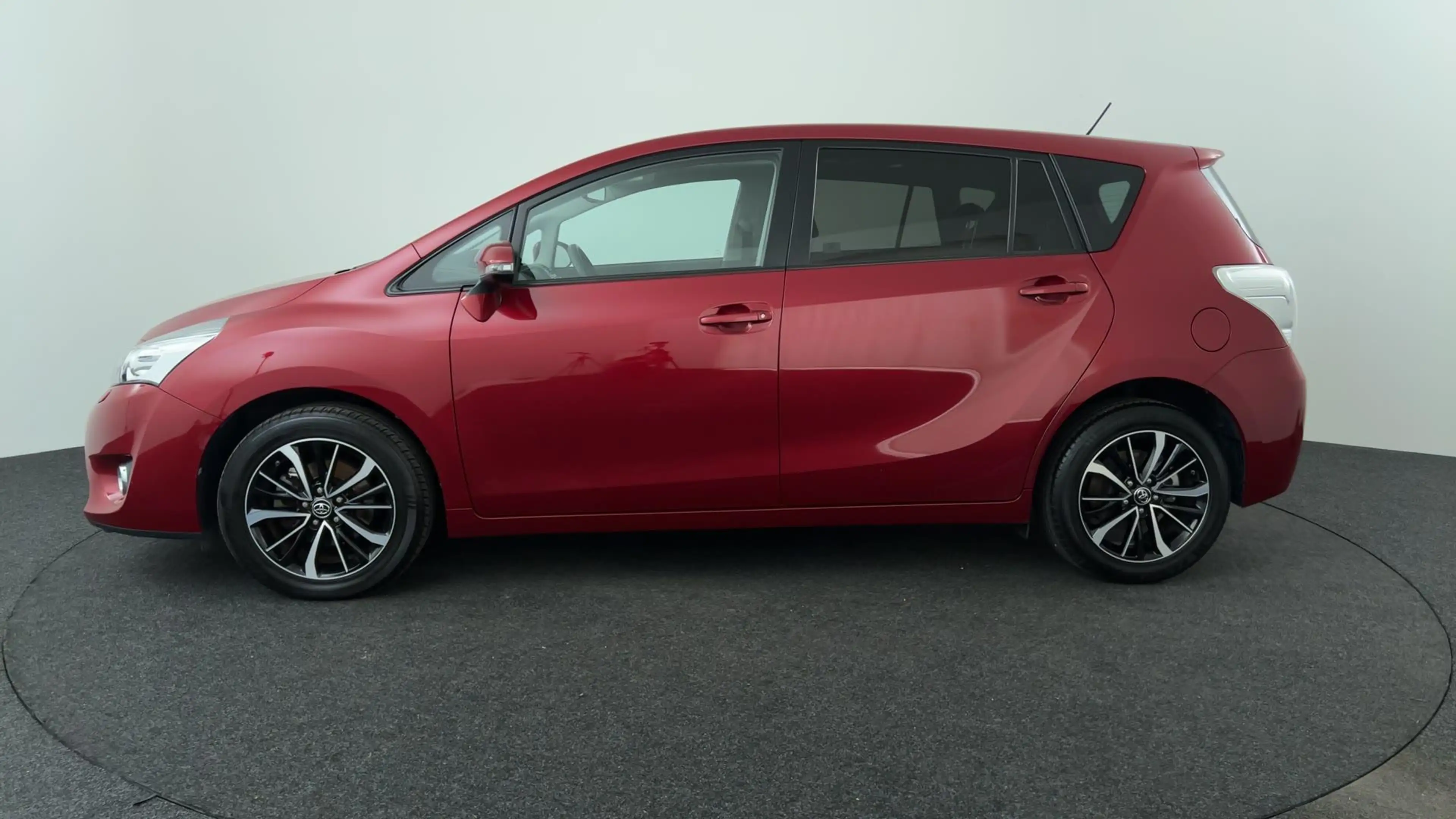 Toyota Verso 1.6 VVT-i Aspiration | Rijklaar | 1e eigenaar — photo 2