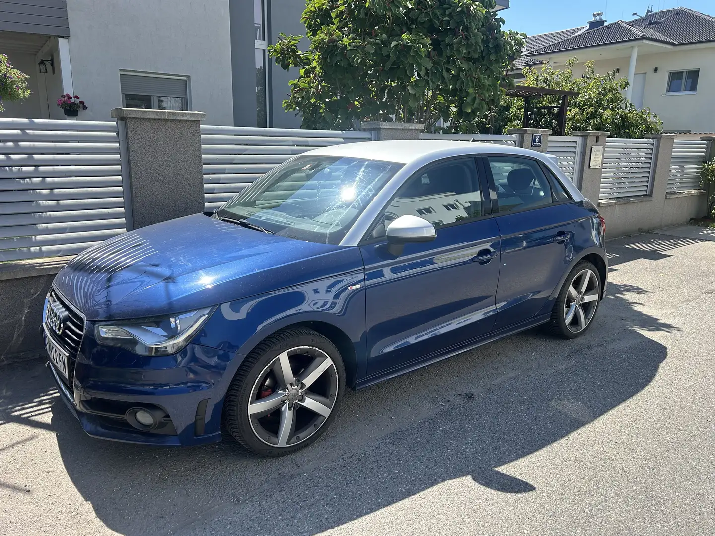 Audi A1 Sportback S-Line Blau - 2