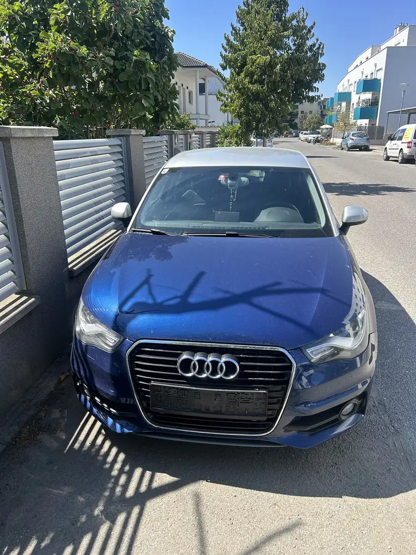 Audi A1 Sportback S-Line Blau - 1