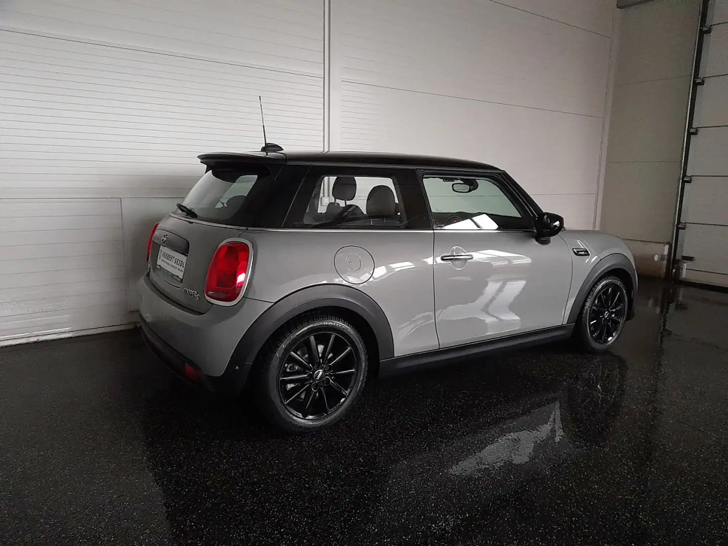 MINI Cooper S MINI Cooper SE 32,6kWh Aut *SKY / VOLL-LED / NA... Gris - 2